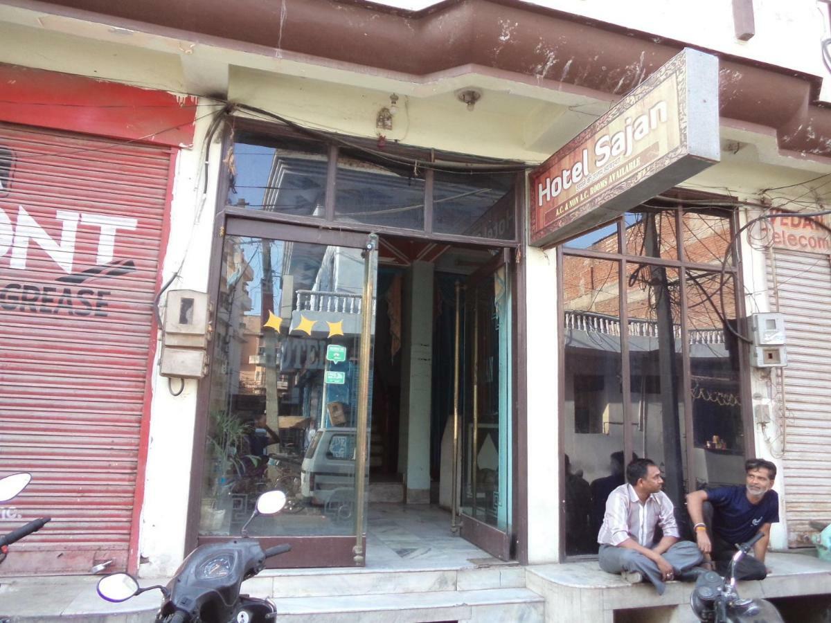 Hotel Sajan 斋浦尔 外观 照片